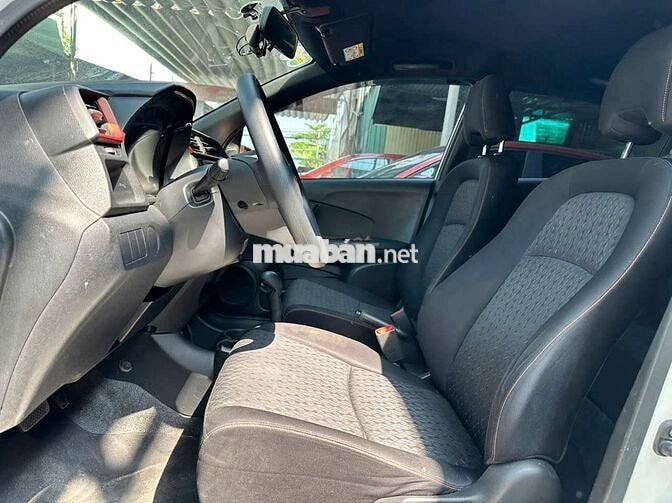 Honda Brio 2019 Brio RS 1.2L,màu trắng,đi 52000 km