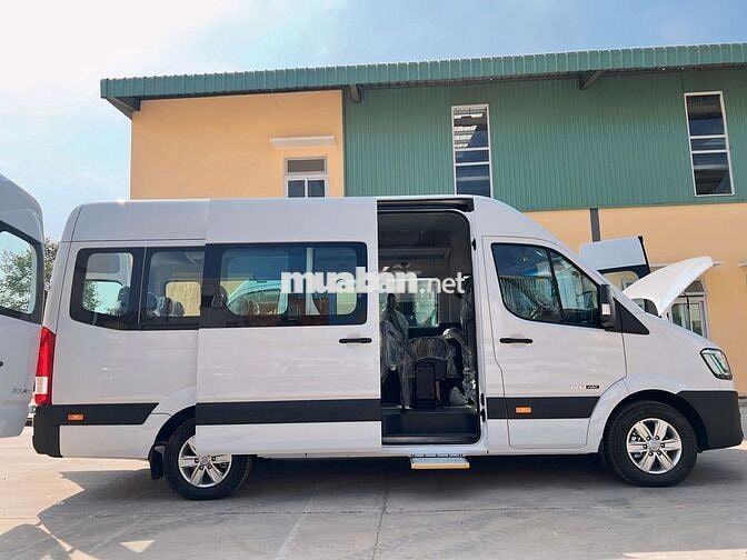 Hyundai Solati 2025