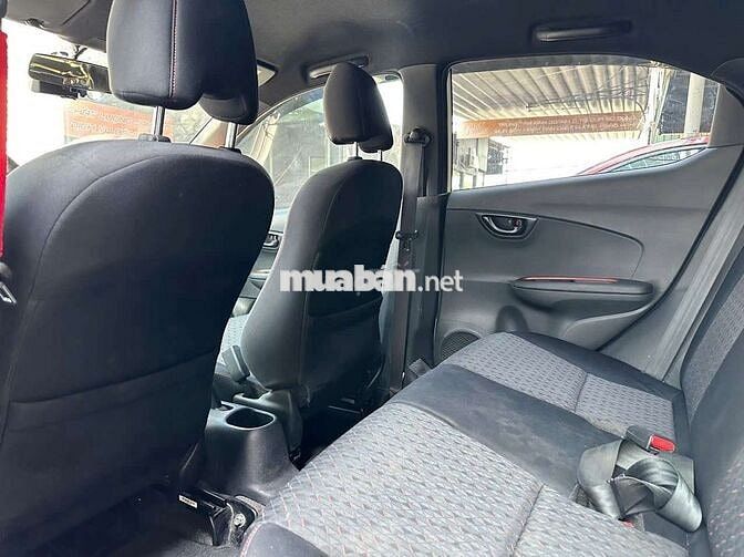 Honda Brio 2019 Brio RS 1.2L,màu trắng,đi 52000 km
