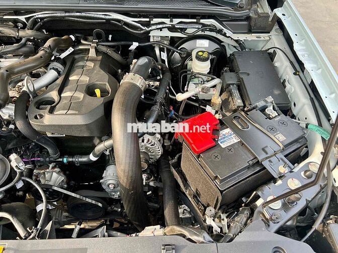 Ford Ranger 2024 XLS 2.0 4X4 AT - 1700 km
