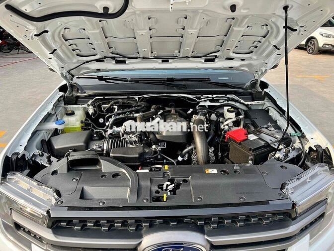 Ford Ranger 2024 XLS 2.0 4X4 AT - 1700 km