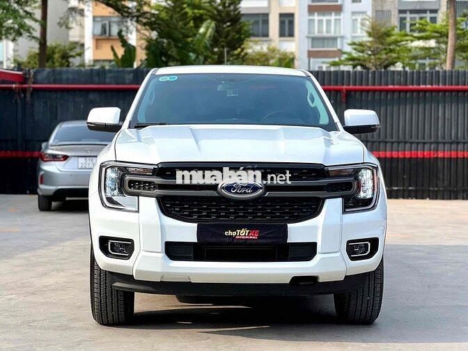 Ford Ranger 2024 XLS 2.0 4X4 AT - 1700 km