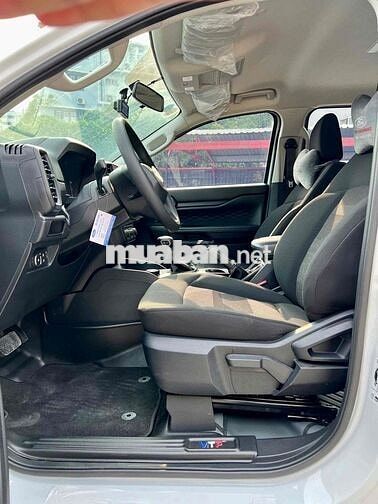 Ford Ranger 2024 XLS 2.0 4X4 AT - 1700 km