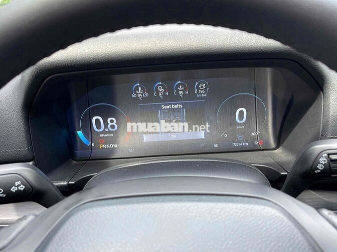 Ford Everest 2024 Titanium 2.0 AT 4x2 - 17000 km