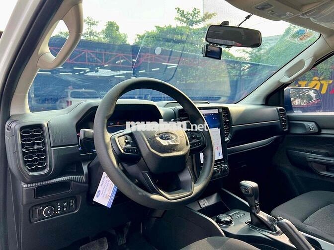 Ford Ranger 2024 XLS 2.0 4X4 AT - 1700 km