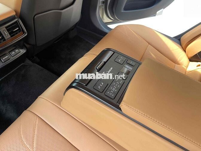 🔺 Lexus ES300h Hybrid sx 2023 lướt 14,000 km