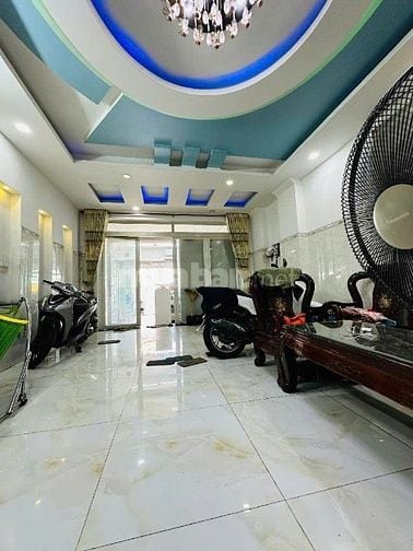 BÁN NHÀ MẶT TIỀN  TÂN BÌNH 5 TẦNG NGANG 5M.ĐANG CÓ DÒNG TIỀN 17 TỶ