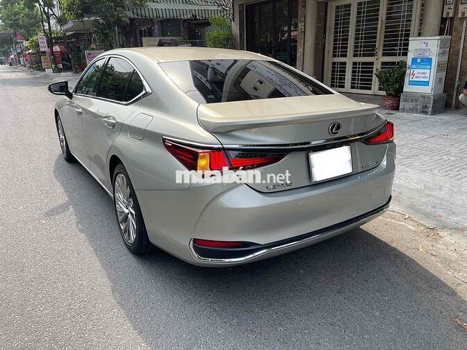 🔺 Lexus ES300h Hybrid sx 2023 lướt 14,000 km