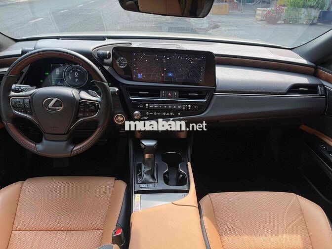 🔺 Lexus ES300h Hybrid sx 2023 lướt 14,000 km