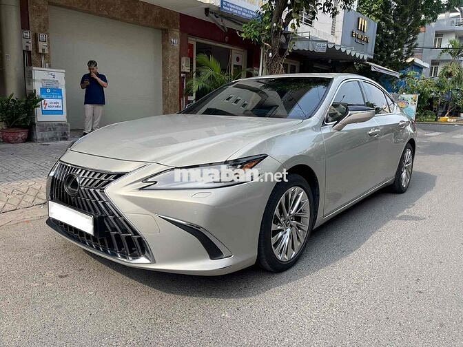 🔺 Lexus ES300h Hybrid sx 2023 lướt 14,000 km