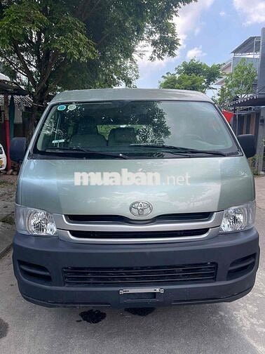 Toyota Hiace 2008 Commuter 2.5 - 250000 km