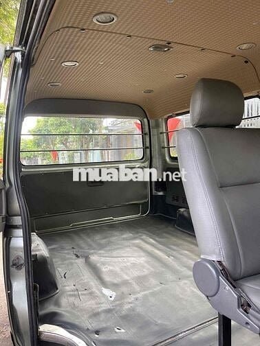 Toyota Hiace 2008 Commuter 2.5 - 250000 km