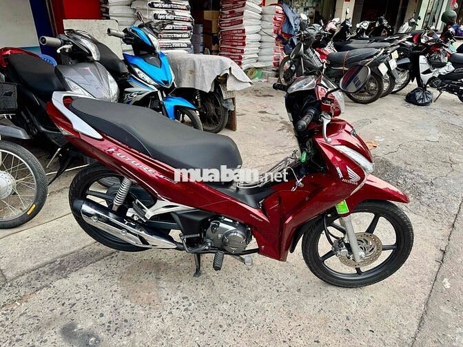 ❎❎ Future 125 đỏ đen đký T12/2021 rất đẹp có góp