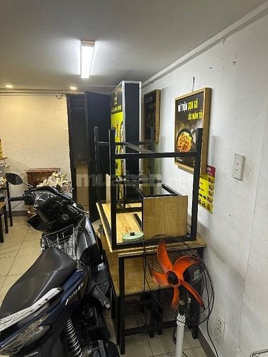 Cho thuê mặt bằng hoặc nguyên căn