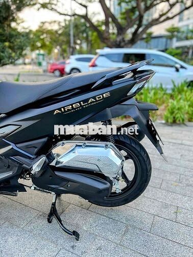 Ab cuối 2024 odo 4 ngàn,như xe mới