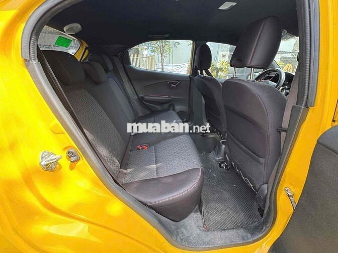 Đổi xe 7 chỗ cần bán Honda Brio 2020 RS