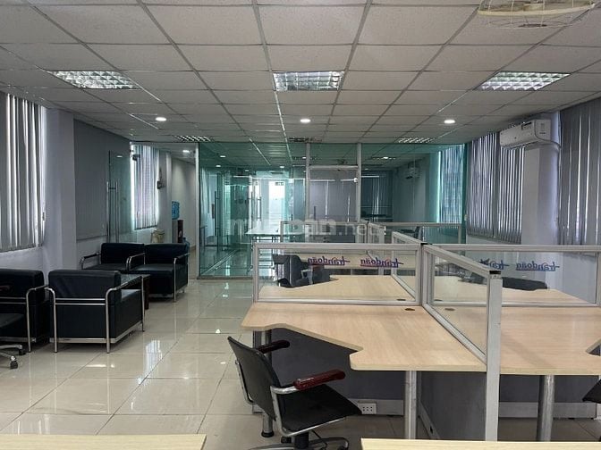 Cần cho thuê nhà làm Văn phòng công ty tại Tân Phú