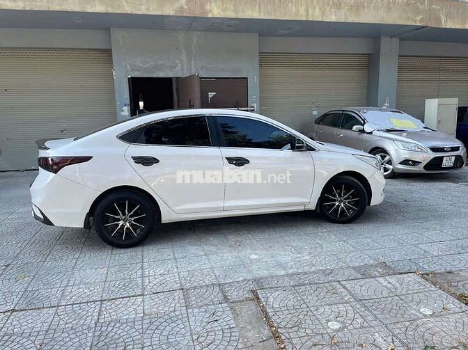 Hyundai Accent 2018 1.4 MT - 85000 km