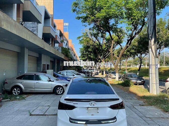 Hyundai Accent 2018 1.4 MT - 85000 km