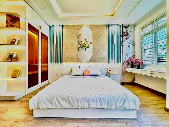 Bán nhà đường Lý Chính Thắng Q3 kế Bệnh viện Tai Mũi Họng 56m2 3tỷ150