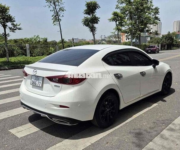 Mazda 3 sx 2017 1.5 AT Sedan - 85000 km