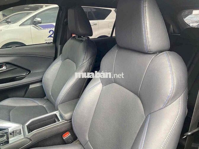 Toyota Corolla Cross 2023 1.8HV - XĂNG ĐIỆN