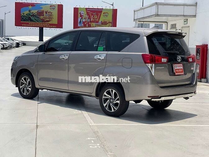 Toyota Innova 2023 2.0E MT - Số Sàn - Có Trả Góp