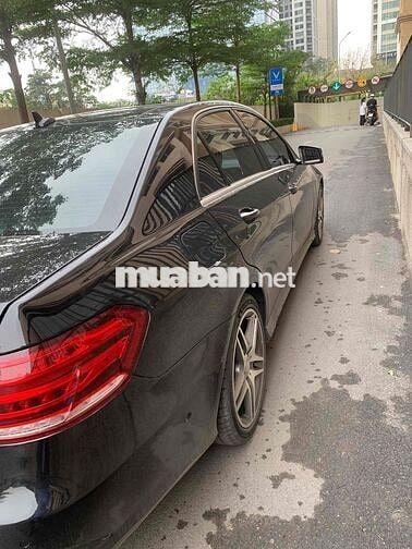 Mercedes Benz E Class 2013 E400 AMG - 995000 km