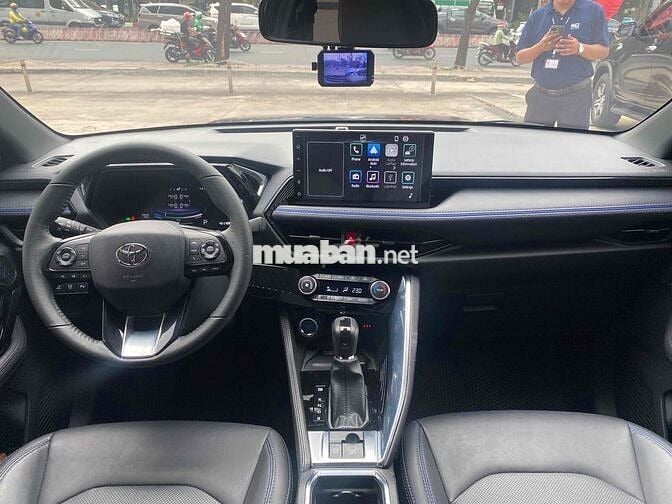Toyota Yaris Cross 2023 HEV - 29000 km