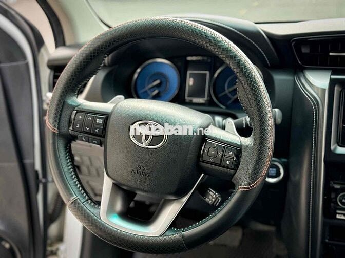 Toyota Fortuner 2022 2.4L 4x2 AT - 60000 km