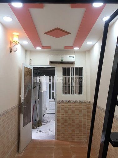 Cho thuê nhà hẻm 68/280A2 Trần Quang Khải Quận 1, trệt lầu, giá 5tr