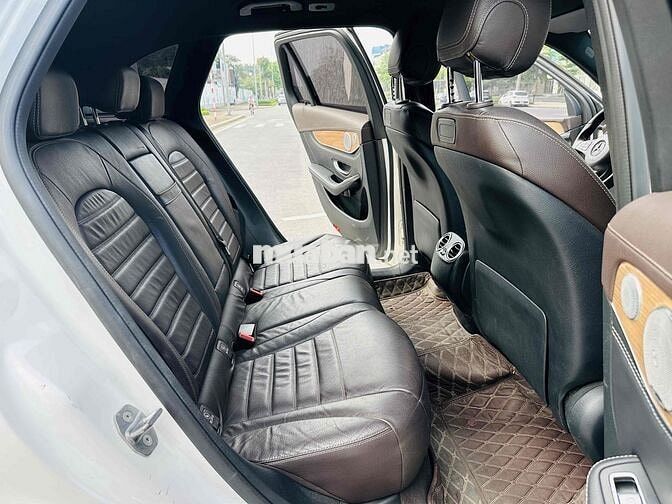 Mer GLC 250 4Matic sx 2018 siêu mới