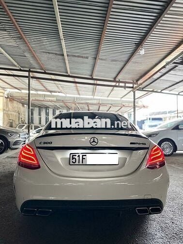 Mercedes Benz C Class 2016 C300 AMG - 41000 km