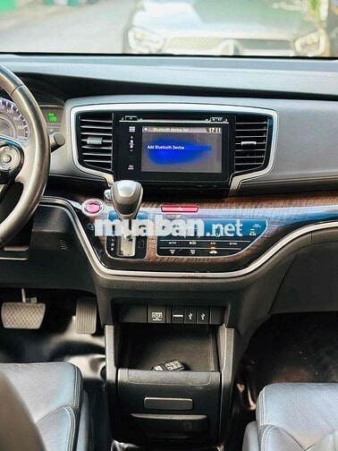 Honda Odyssey 2016 2.4 CVT - Model 2017