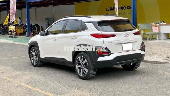 Hyundai Kona bản Đặc biệt 25.000 km Xe Chuẩn Đẹp