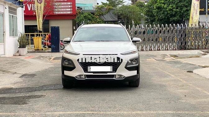 Hyundai Kona bản Đặc biệt 25.000 km Xe Chuẩn Đẹp