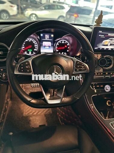 Mercedes Benz C Class 2016 C300 AMG - 41000 km