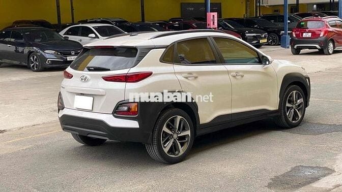 Hyundai Kona bản Đặc biệt 25.000 km Xe Chuẩn Đẹp