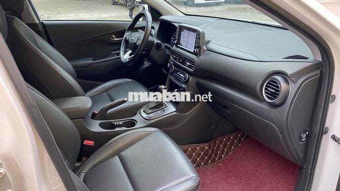 Hyundai Kona bản Đặc biệt 25.000 km Xe Chuẩn Đẹp