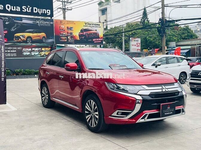 SIÊU HOT Outlander Premium 2022 Đi 3 Vạn, Siêu Đẹp
