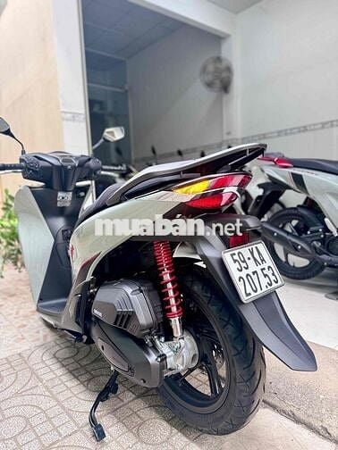 SH 160 ABS Xám Xi Măng Thể Thao 2025 odo 3km