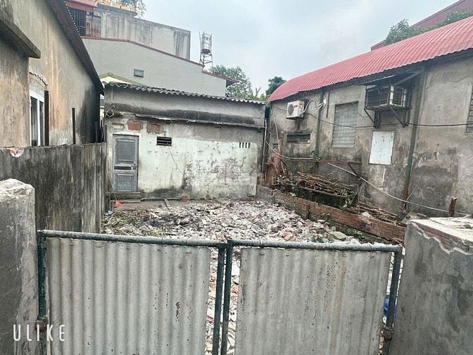 Bán đất Hoàng Quốc Việt 86m² mặt tiền 5.4m ngõ rộng, giá chỉ 5.4 tỷ