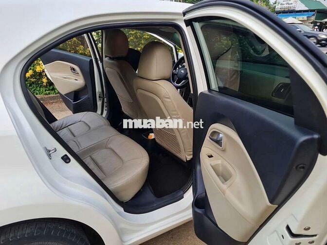Kia Rio 2014 1.4 AT Hatchback - 145500 km