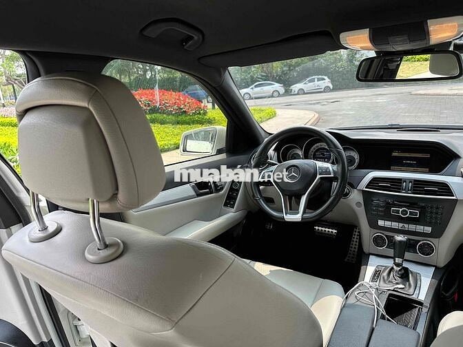 BÁN MERCEDES C300AMG CHẤT LƯỢNG CAO ***