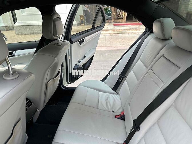 BÁN MERCEDES C300AMG CHẤT LƯỢNG CAO ***