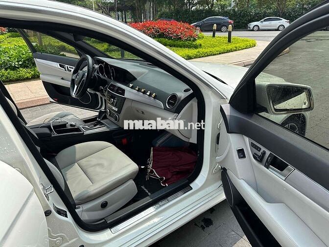 BÁN MERCEDES C300AMG CHẤT LƯỢNG CAO ***