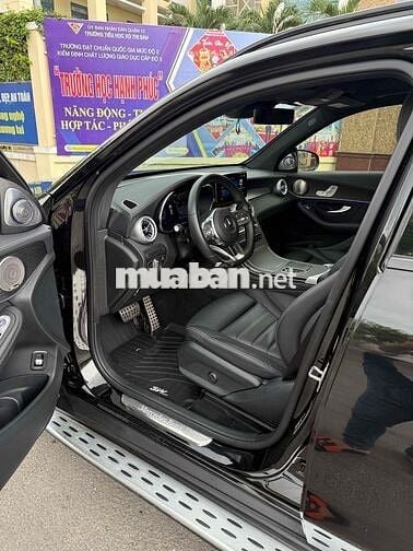 Mercedes Benz GLC 2022 300 4Matic - 46000 km
