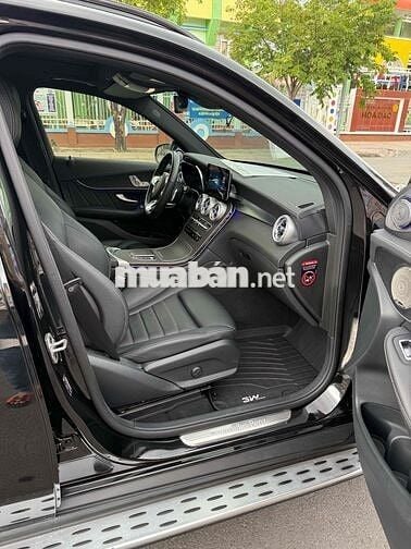 Mercedes Benz GLC 2022 300 4Matic - 46000 km
