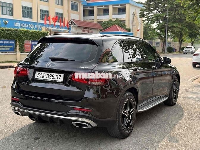 Mercedes Benz GLC 2022 300 4Matic - 46000 km