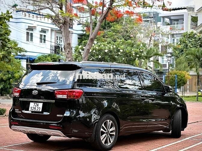 Kia Sedona 2016 2.2 máy dầu bản full